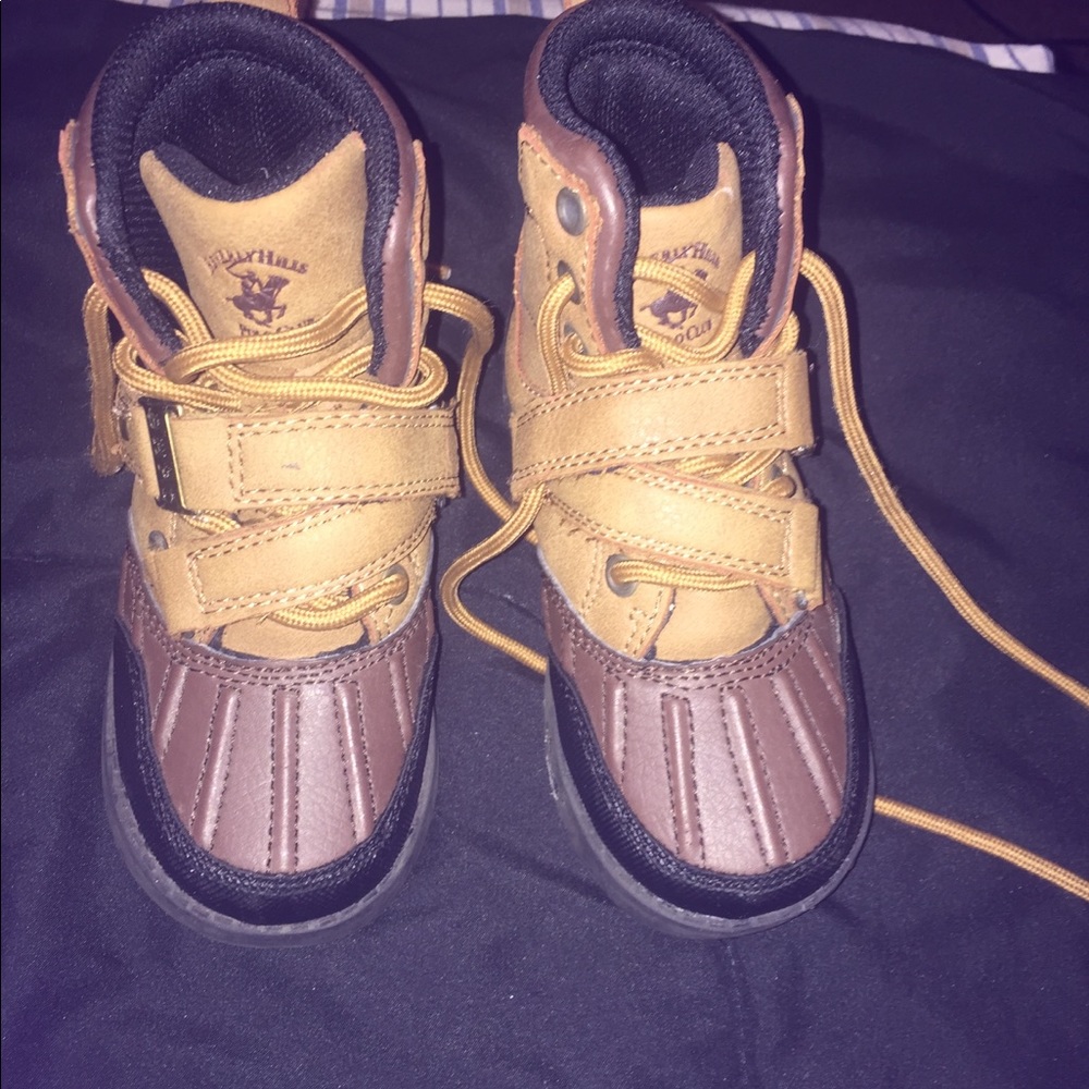 Boys Timberland Boots - Picture 1 of 3